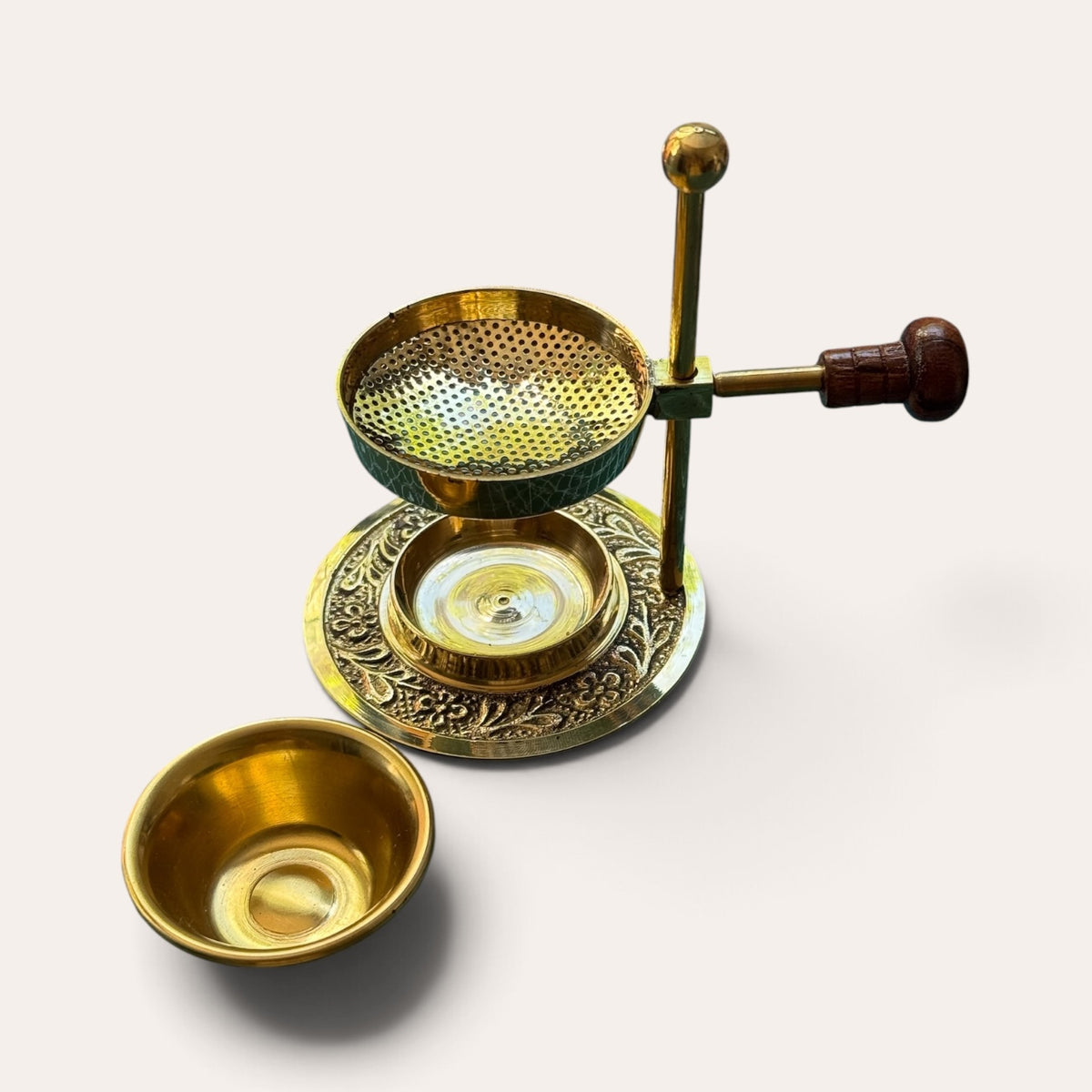 מבער שרפים ושמן אתרי בכלי אחד