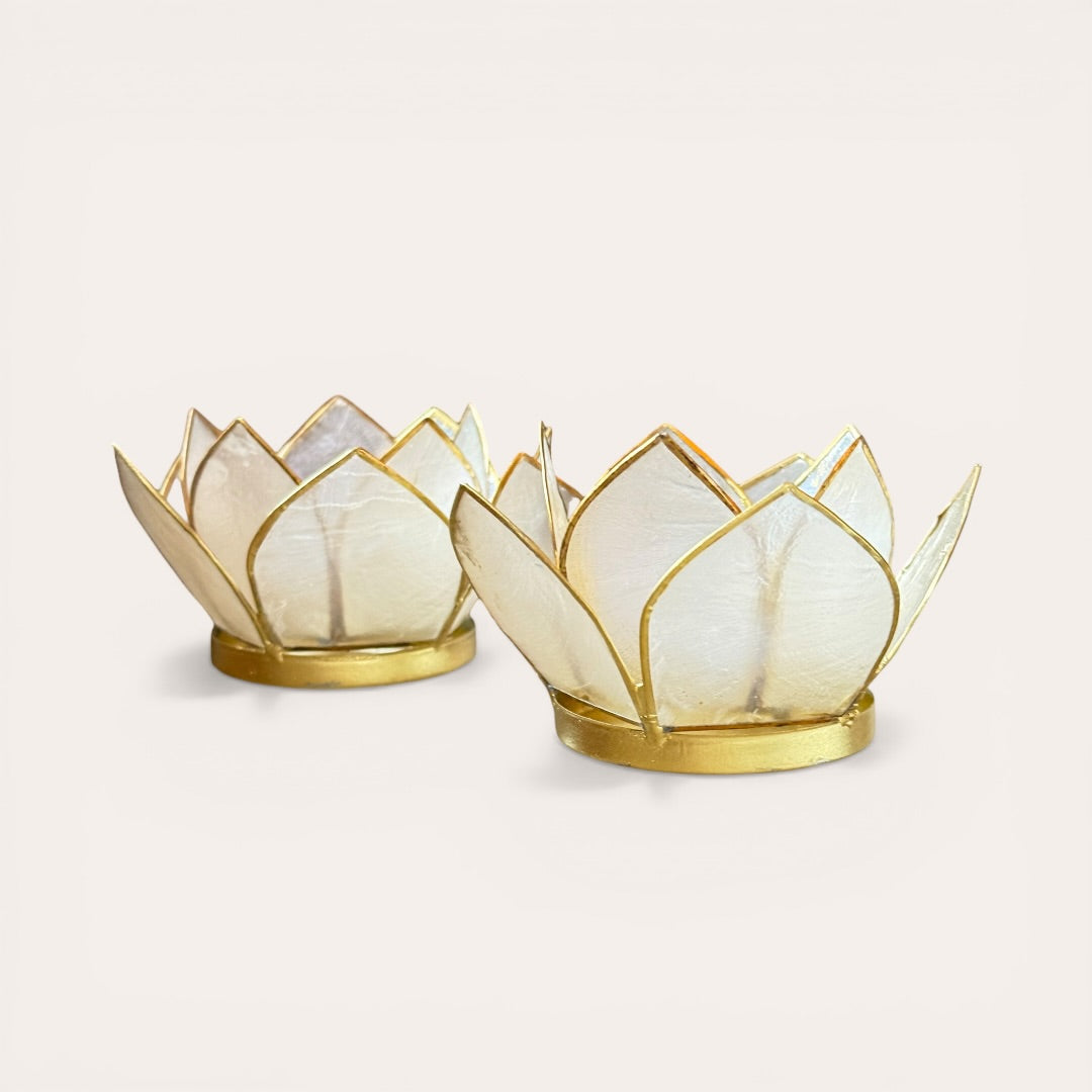 פמוט לוטוס דו־שכבתי - לבן פנינה