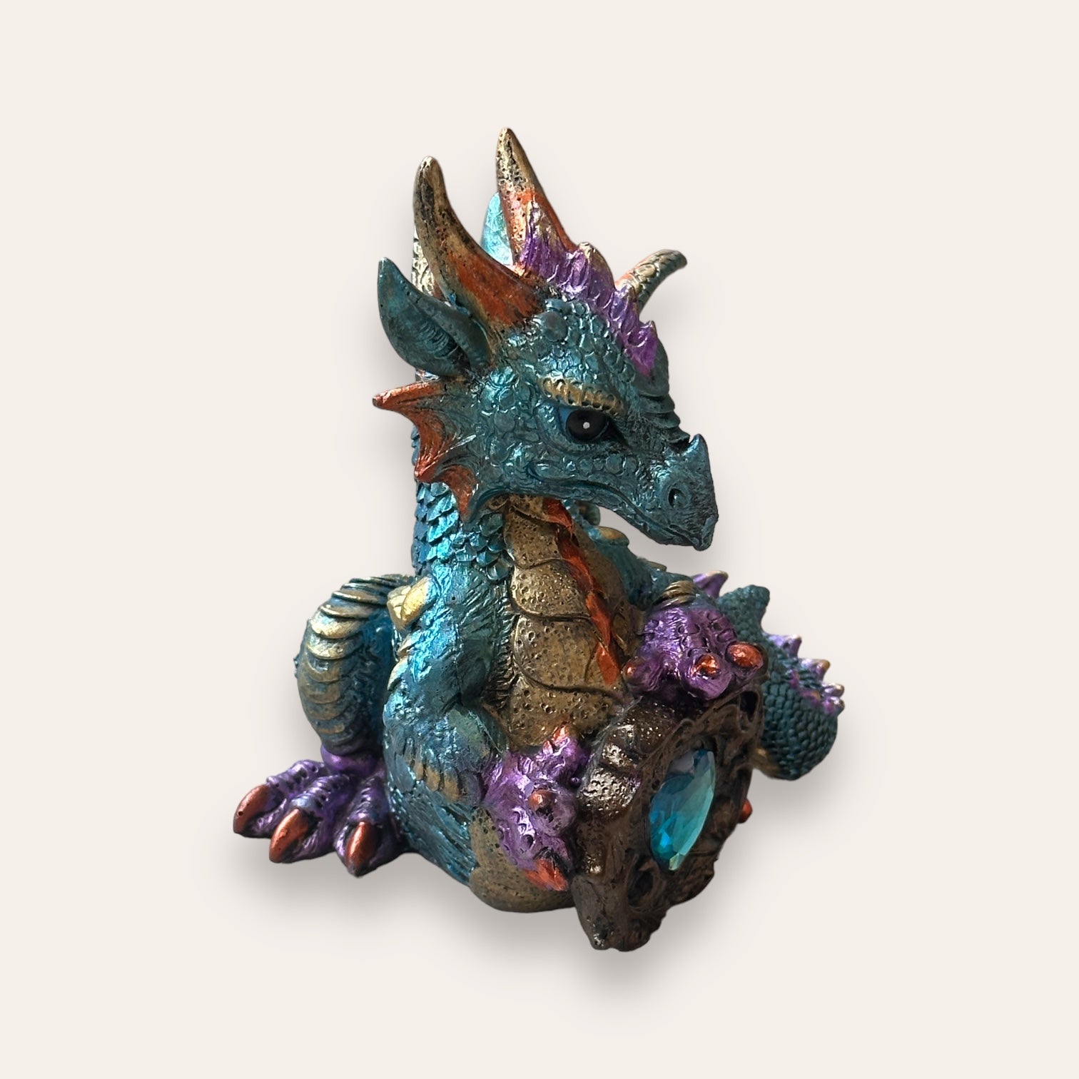 דרקון שומר אבן החן - Cosmic House