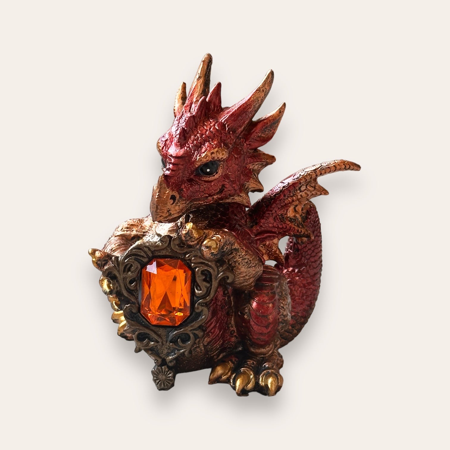 דרקון שומר אבן החן - Cosmic House