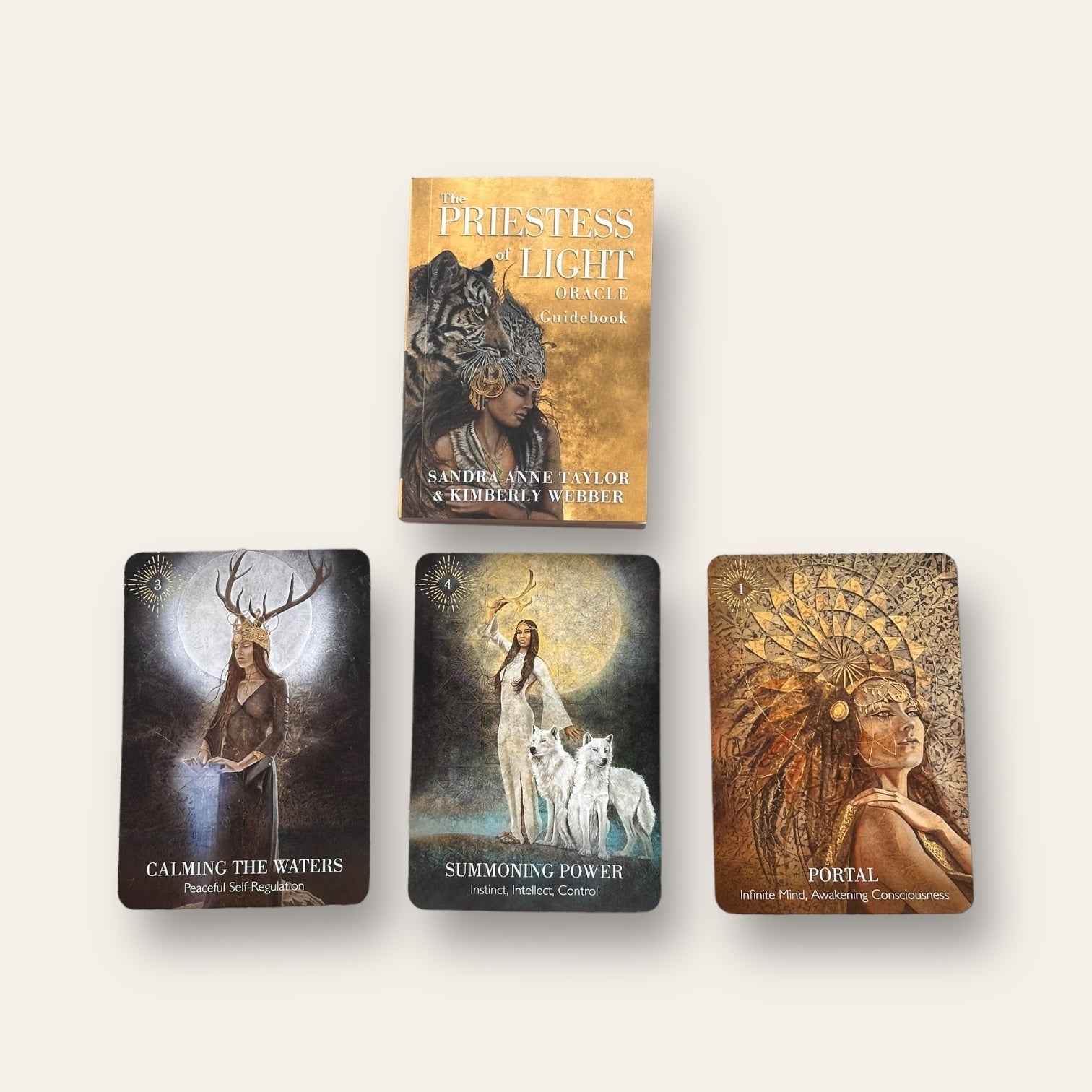 קלפי Priestess of Light