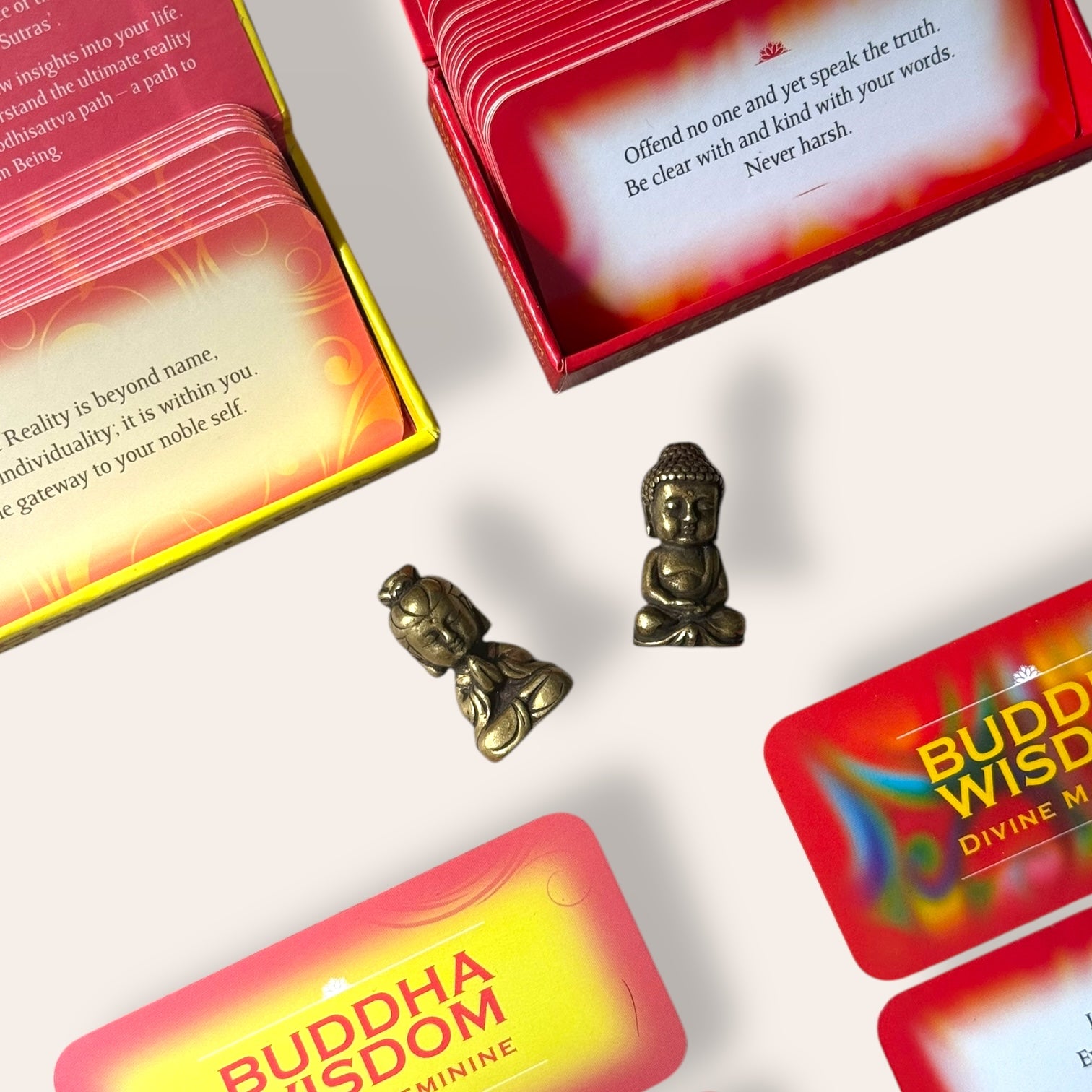 סט בודהה קוואן יין - Cosmic House