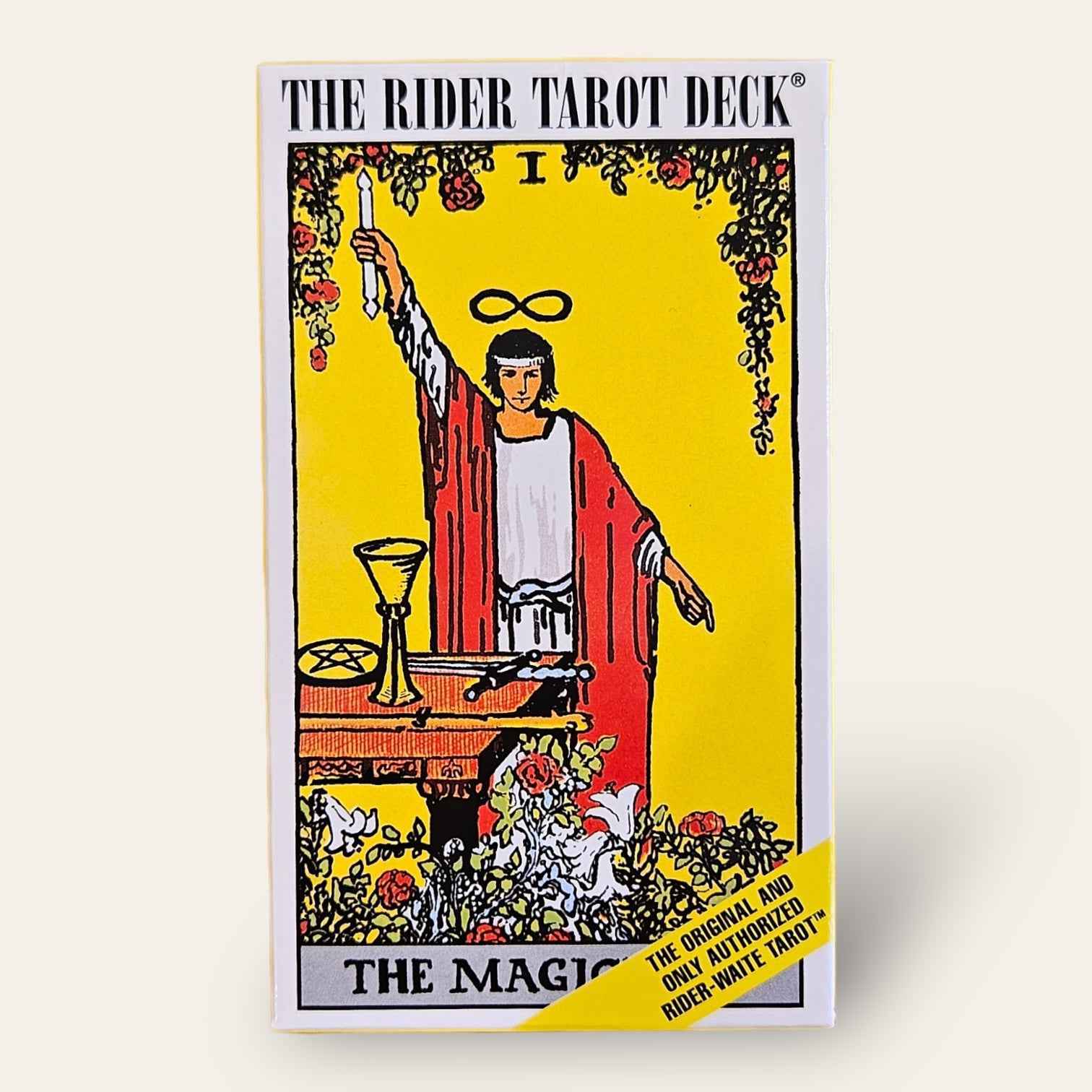 סט קלפי טארוט קלאסיים וספר הדרכה