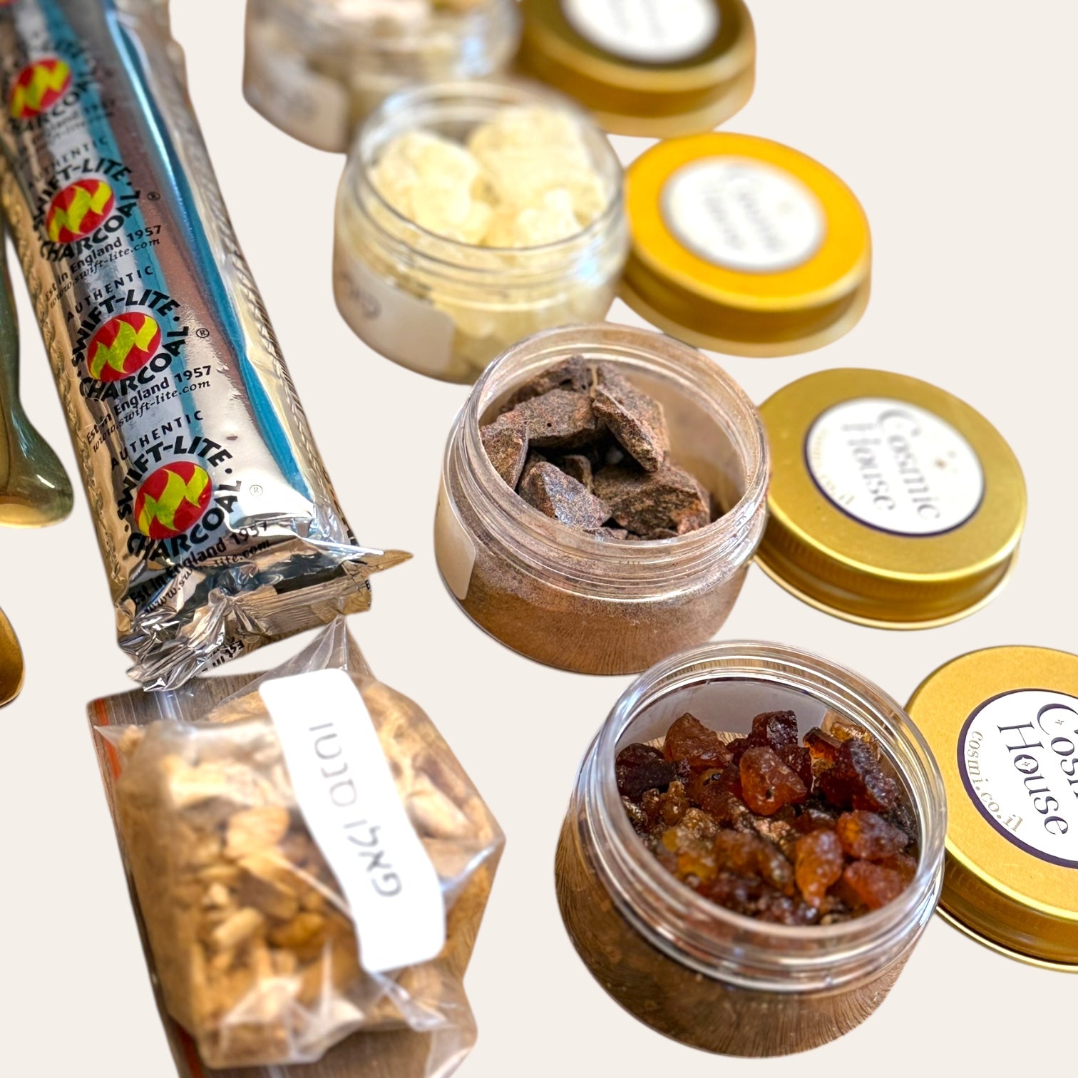 ערכת הקטרה מלאה – קופלרה, שרפים, גחלים ומלקחיים