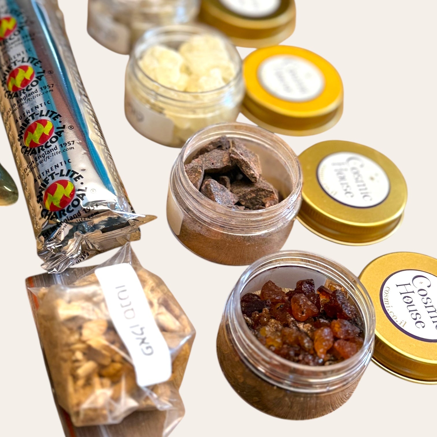 סט הקטרה - שרפים, שבבי פאלו סנטו, גחלים ומלקחיים